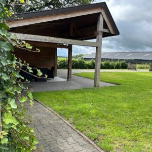 Fakansjewenning de Pastorij | Ruim landelijk vakantiehuis in Friesland